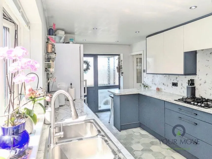 Claytons Close, Springhead, Greater Manchester, OL4, photo 3