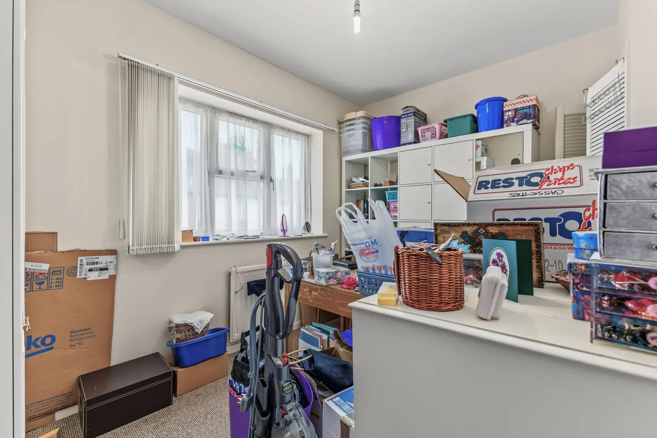 Briar Close, Evesham, WR11, photo 10