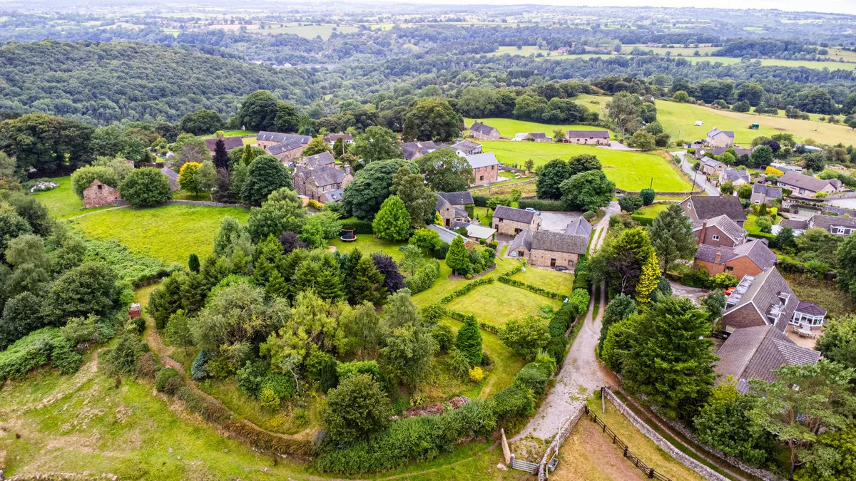10 bed house for sale, Foxt Stoke-on-Trent, ST10