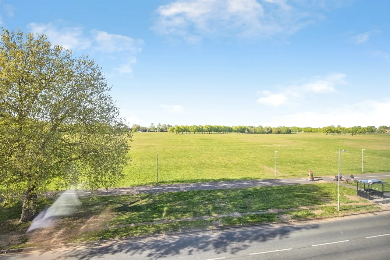 Circular Road South, Colchester, CO2, photo 12