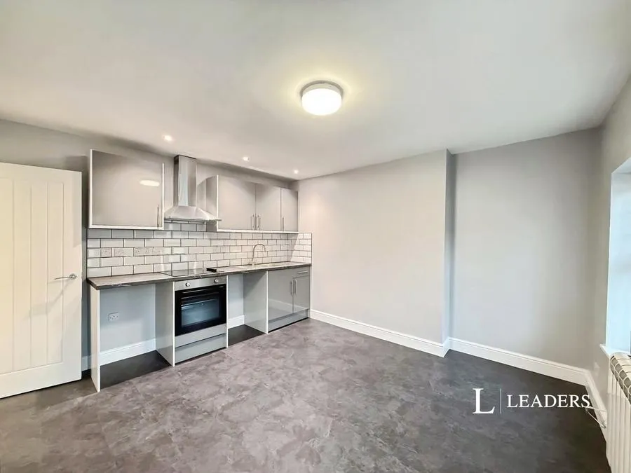Christchurch Road, Bournemouth, BH1, photo 9