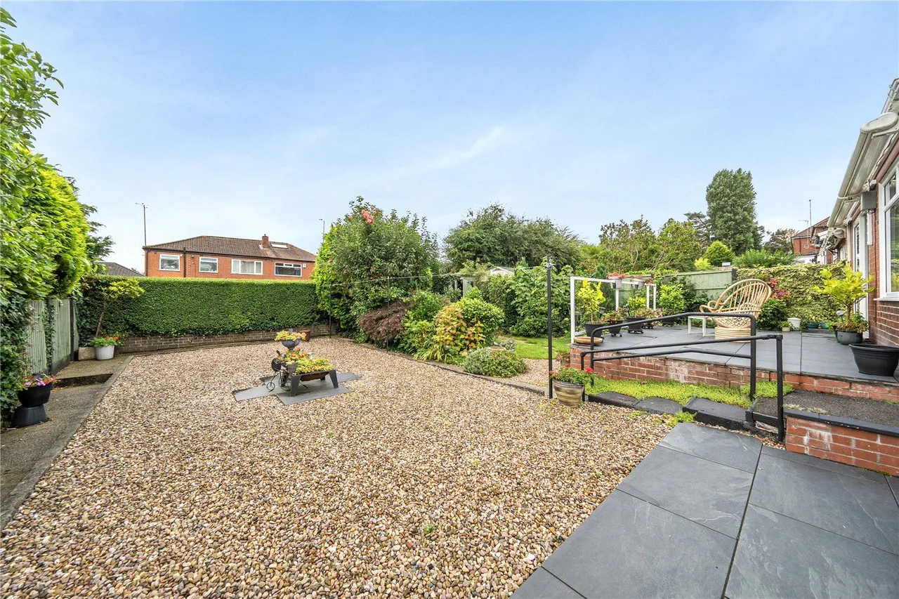 Kinder Way, Middleton, M24, photo 20