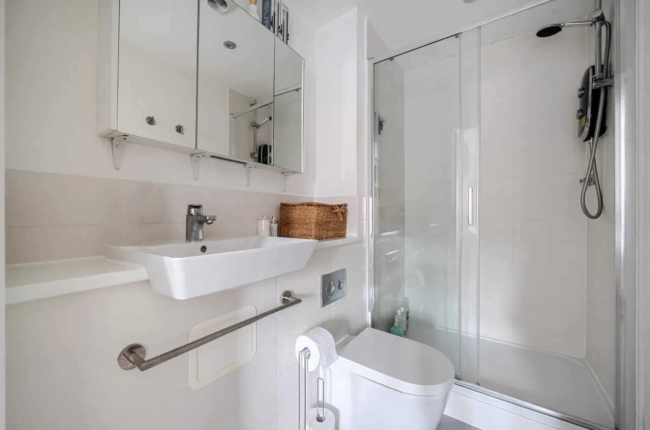 Ifould Crescent, Wokingham, Berkshire, RG40 1LB, photo 12