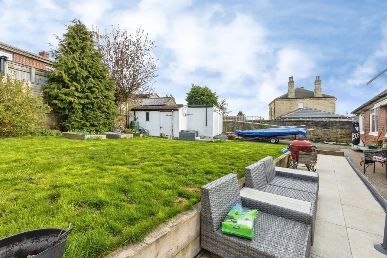 Soothill Lane, Soothill, Batley, West Yorkshire, WF17, photo 25