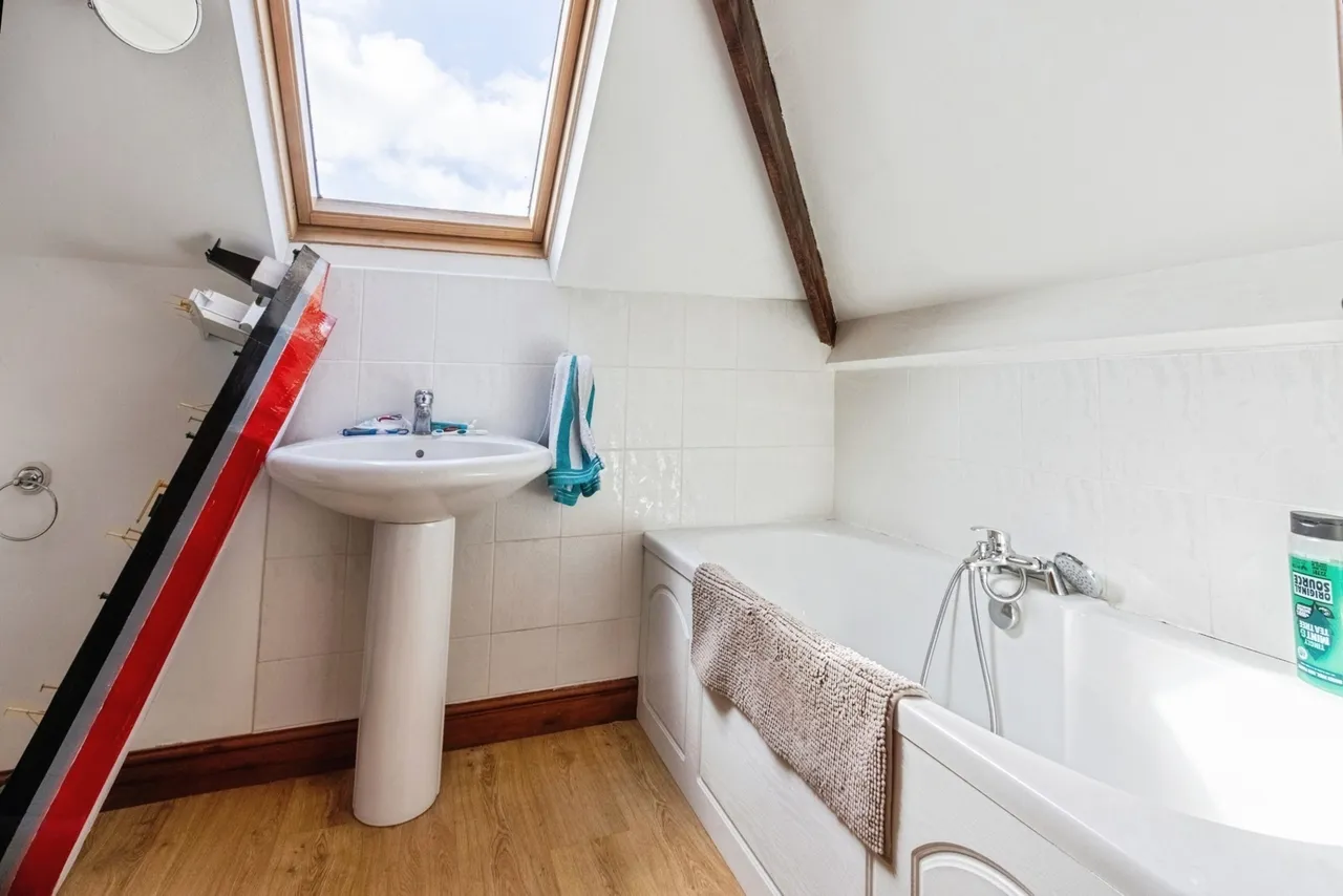 Soothill Lane, Soothill, Batley, West Yorkshire, WF17, photo 22