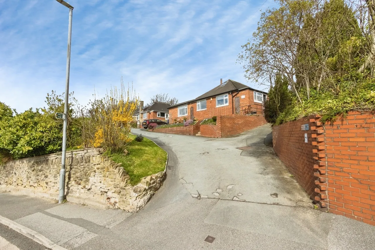 Soothill Lane, Soothill, Batley, West Yorkshire, WF17, photo 18