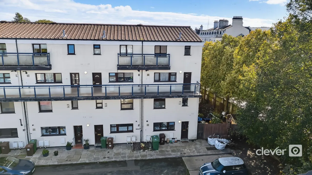 3 bed flat for sale, Raglan Road, Devonport