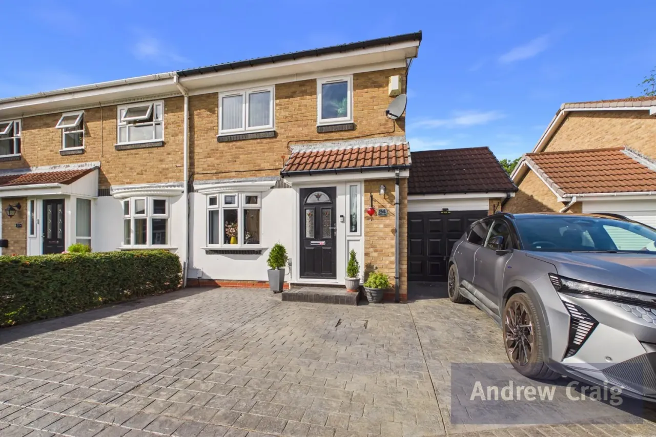 3 bed house for sale, Marina View, Hebburn, NE31
