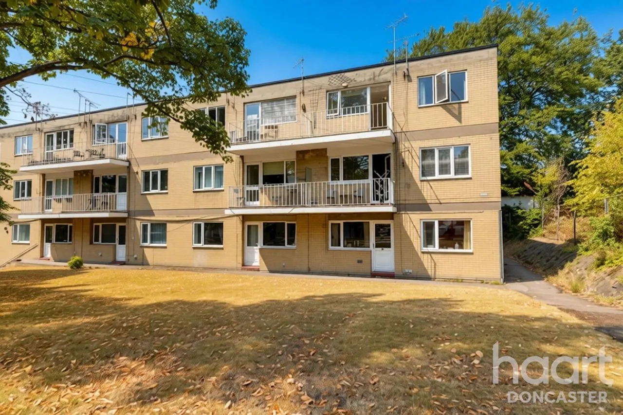 2 bed flat for sale, Boswell Road, Bessacarr, DN4