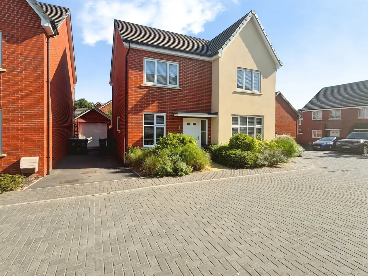 4 bed house for sale — Ward Grove, Longhedge, Salisbury