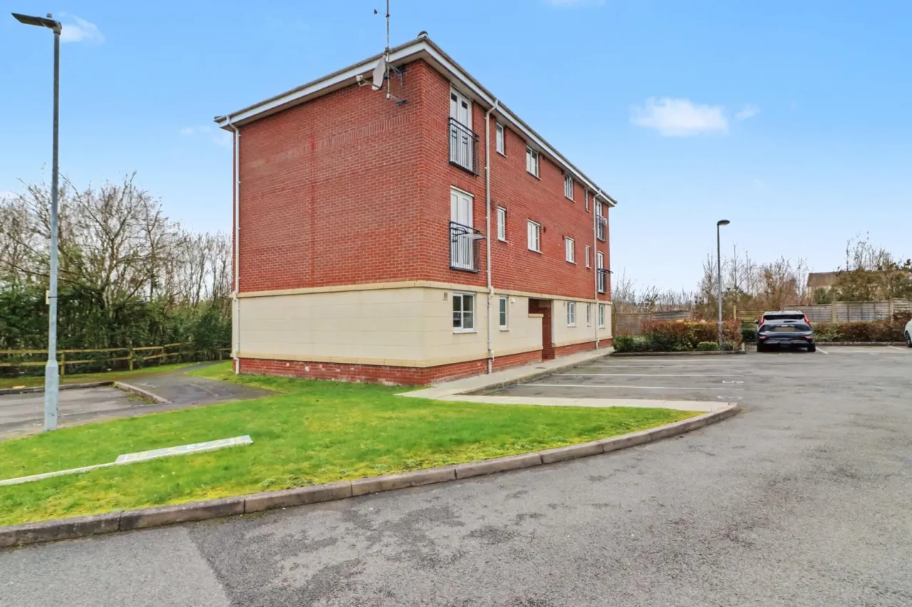 Lily Drive, Stoke-On-Trent, ST6, photo 11