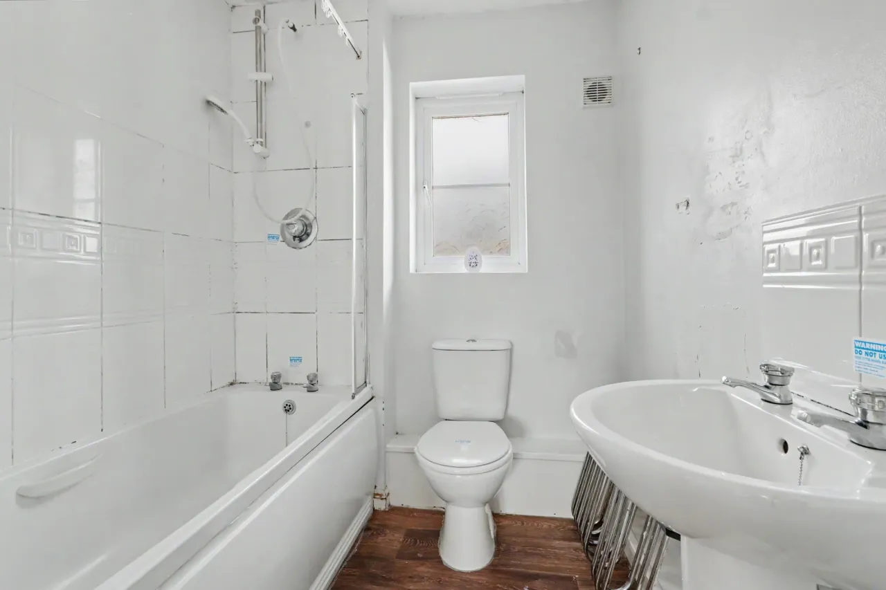 Lily Drive, Stoke-On-Trent, ST6, photo 9