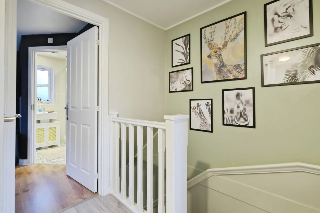 Ivie Place, Salisbury, SP2, photo 8