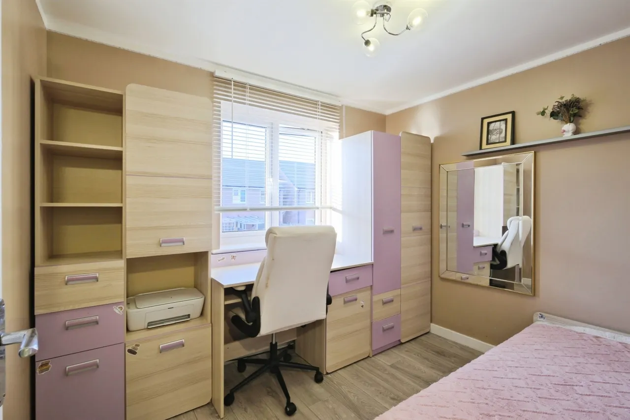 Ivie Place, Salisbury, SP2, photo 12