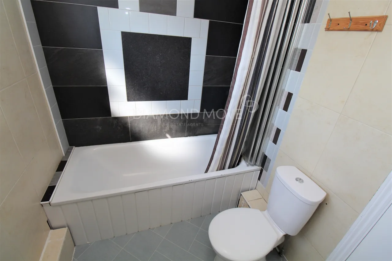Cambridge Close, Hounslow, TW4 7BG, photo 9