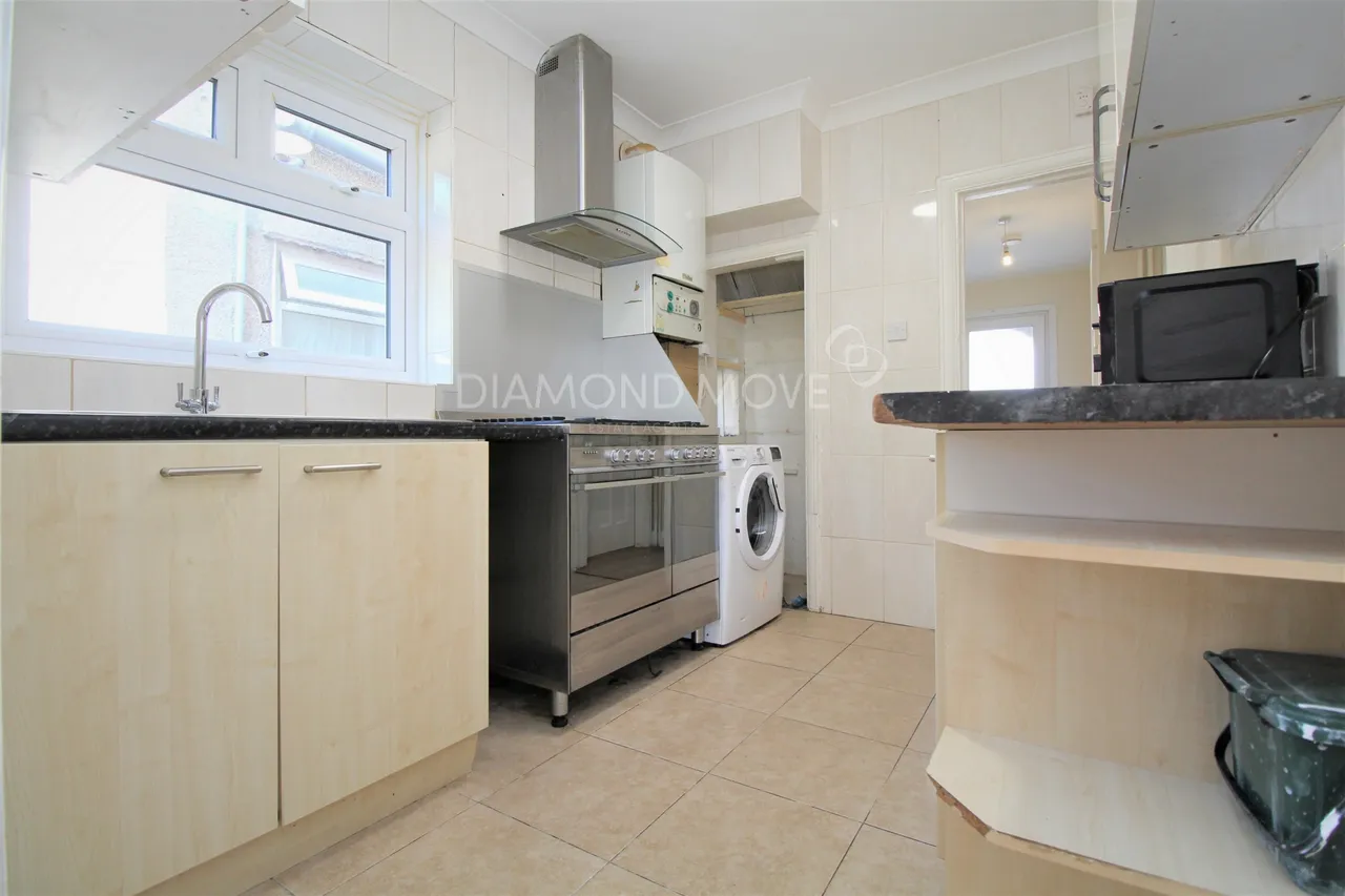 Cambridge Close, Hounslow, TW4 7BG, photo 6