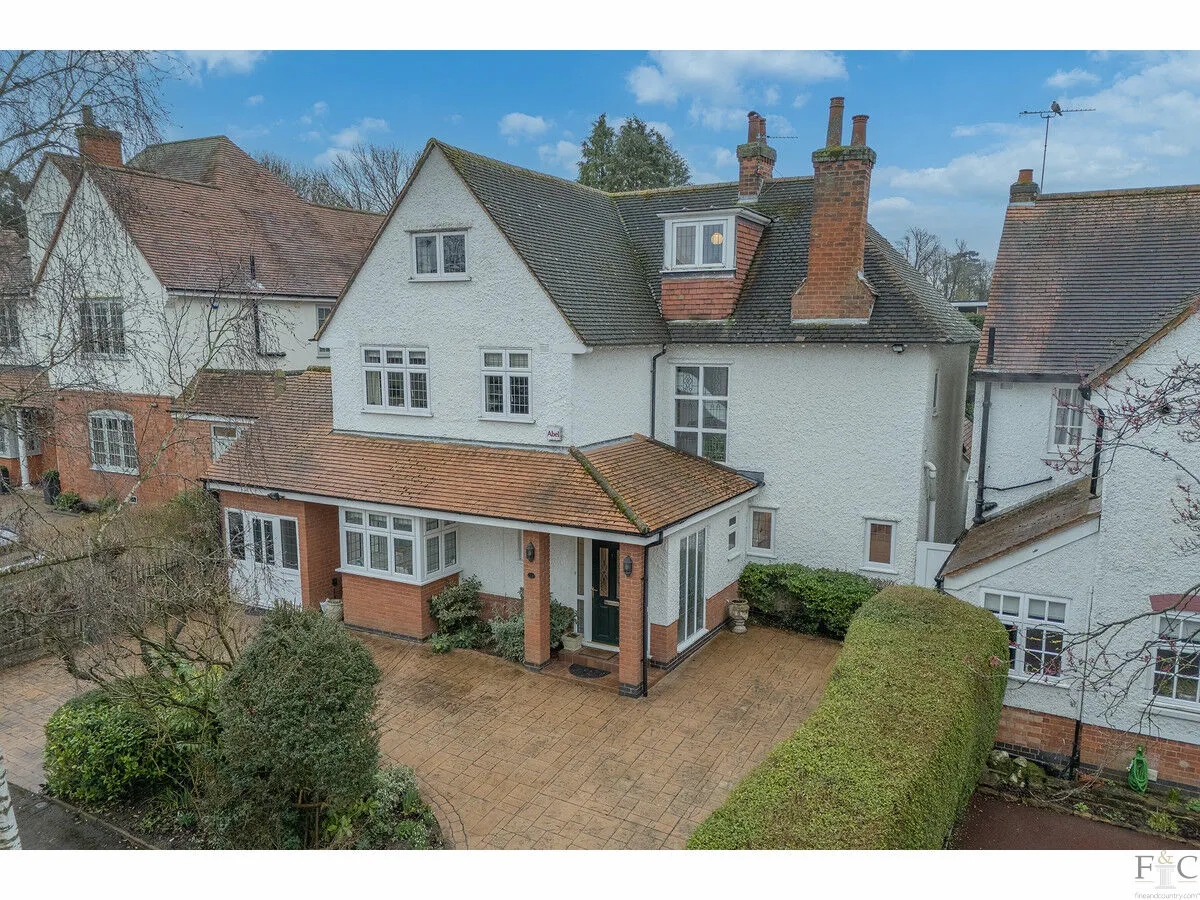 6 bed house for sale, Meadowcourt Road, Leicester, LE2