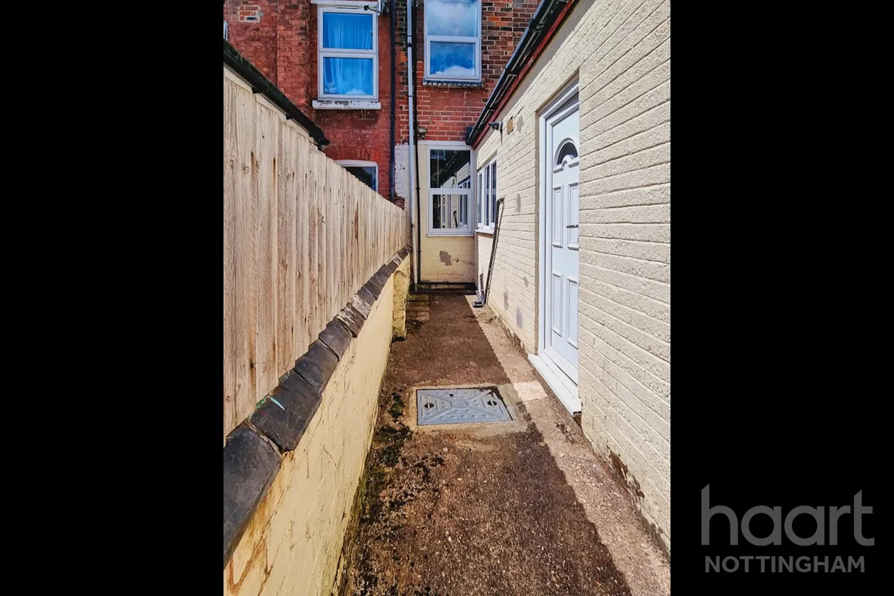 Foxhall Road, Nottingham, NG7, photo 9