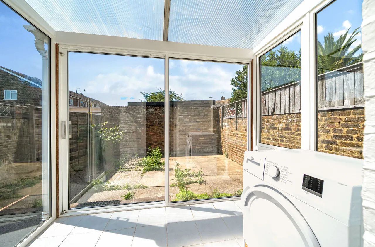 Westcourt Road, Worthing, BN14, photo 6