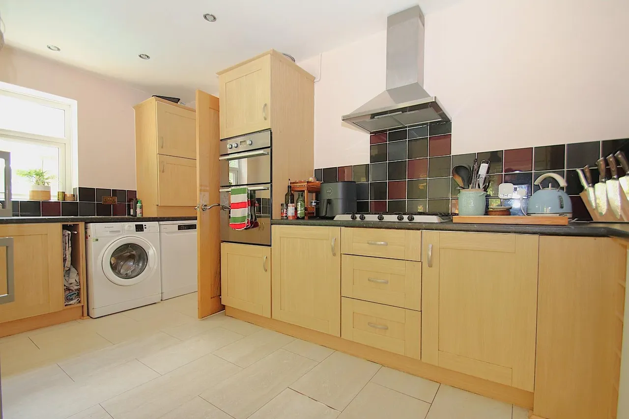 Brunswick Road, Fair Oak, Eastleigh, Hampshire, SO50 8FF, photo 9
