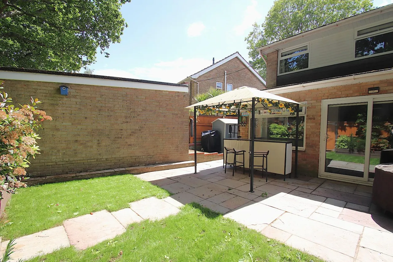 Brunswick Road, Fair Oak, Eastleigh, Hampshire, SO50 8FF, photo 3