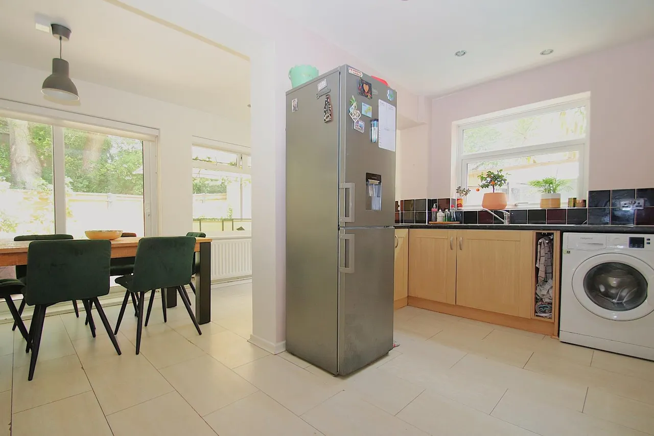 Brunswick Road, Fair Oak, Eastleigh, Hampshire, SO50 8FF, photo 6