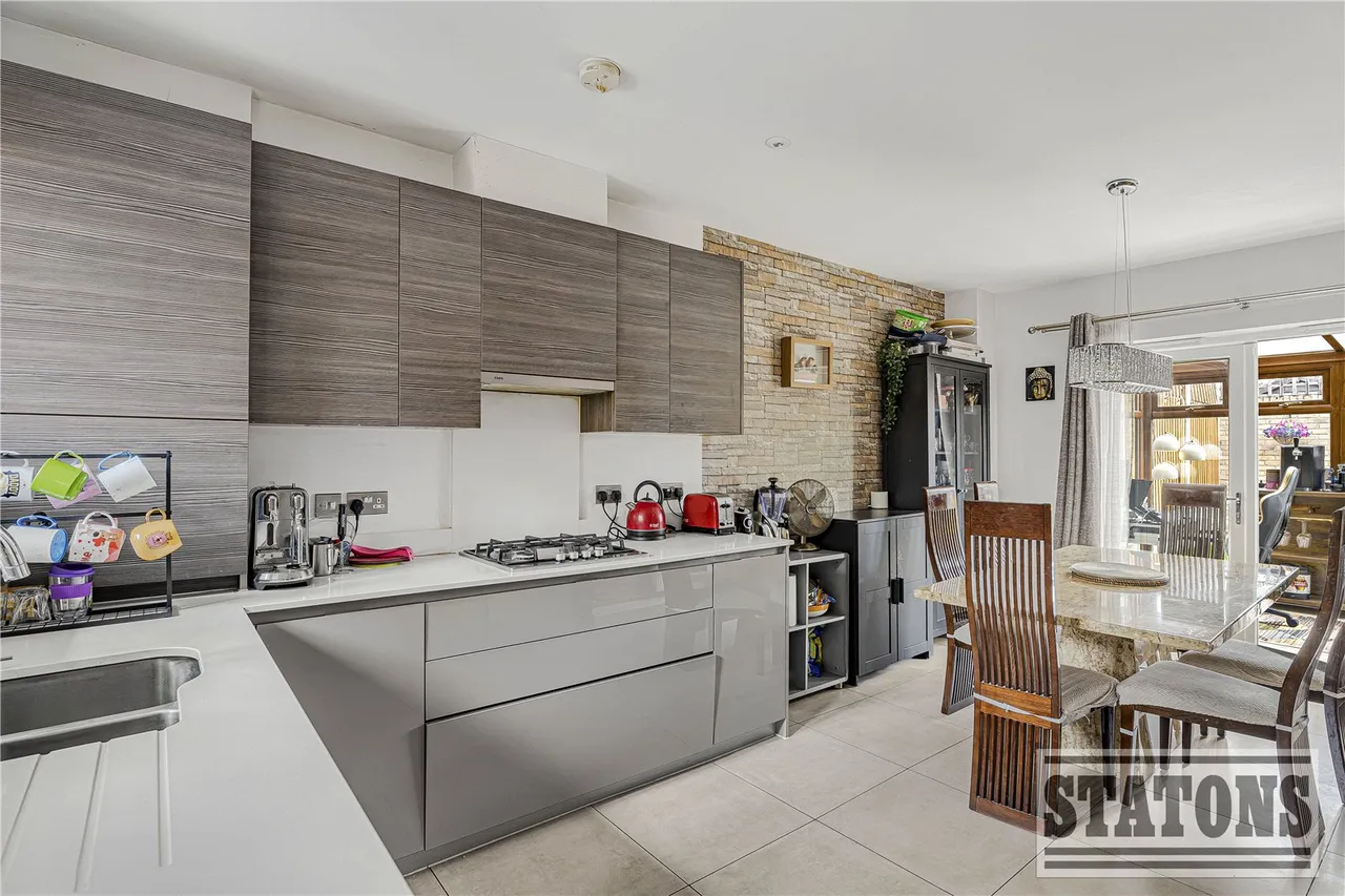 Sphinx Way, Underhill, Barnet, EN5 2FG, photo 2