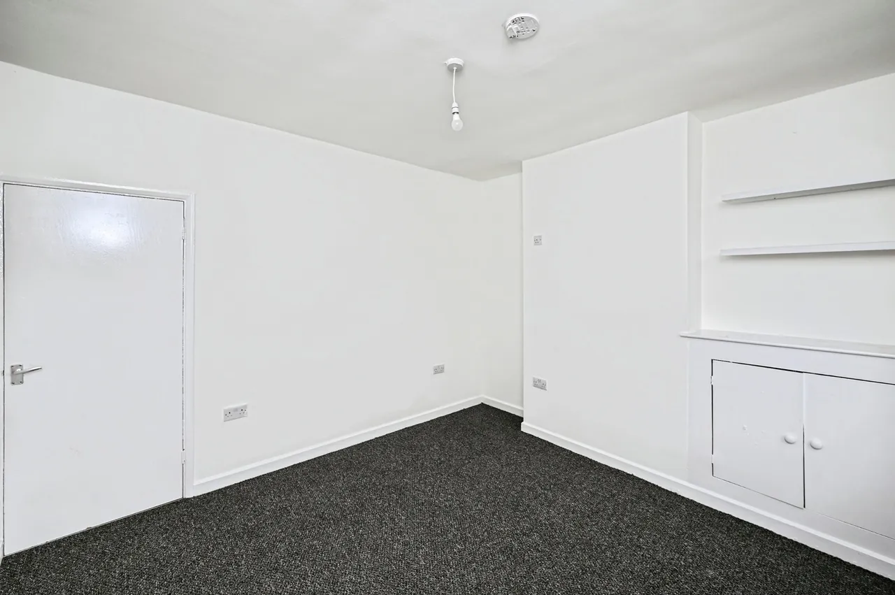 Leeming Lane South, Mansfield Woodhouse, Mansfield, Nottinghamshire, NG19, photo 16