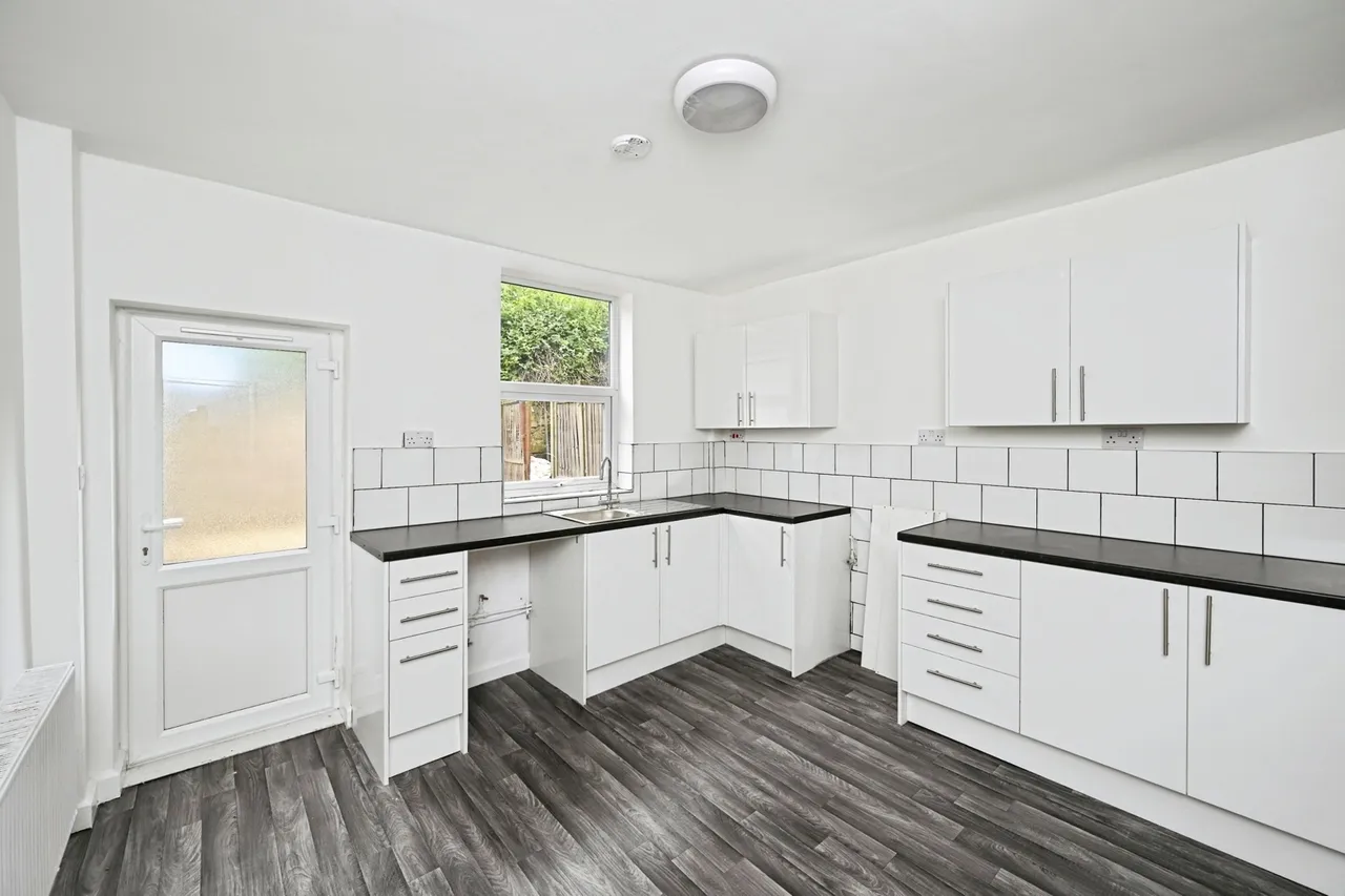Leeming Lane South, Mansfield Woodhouse, Mansfield, Nottinghamshire, NG19, photo 5