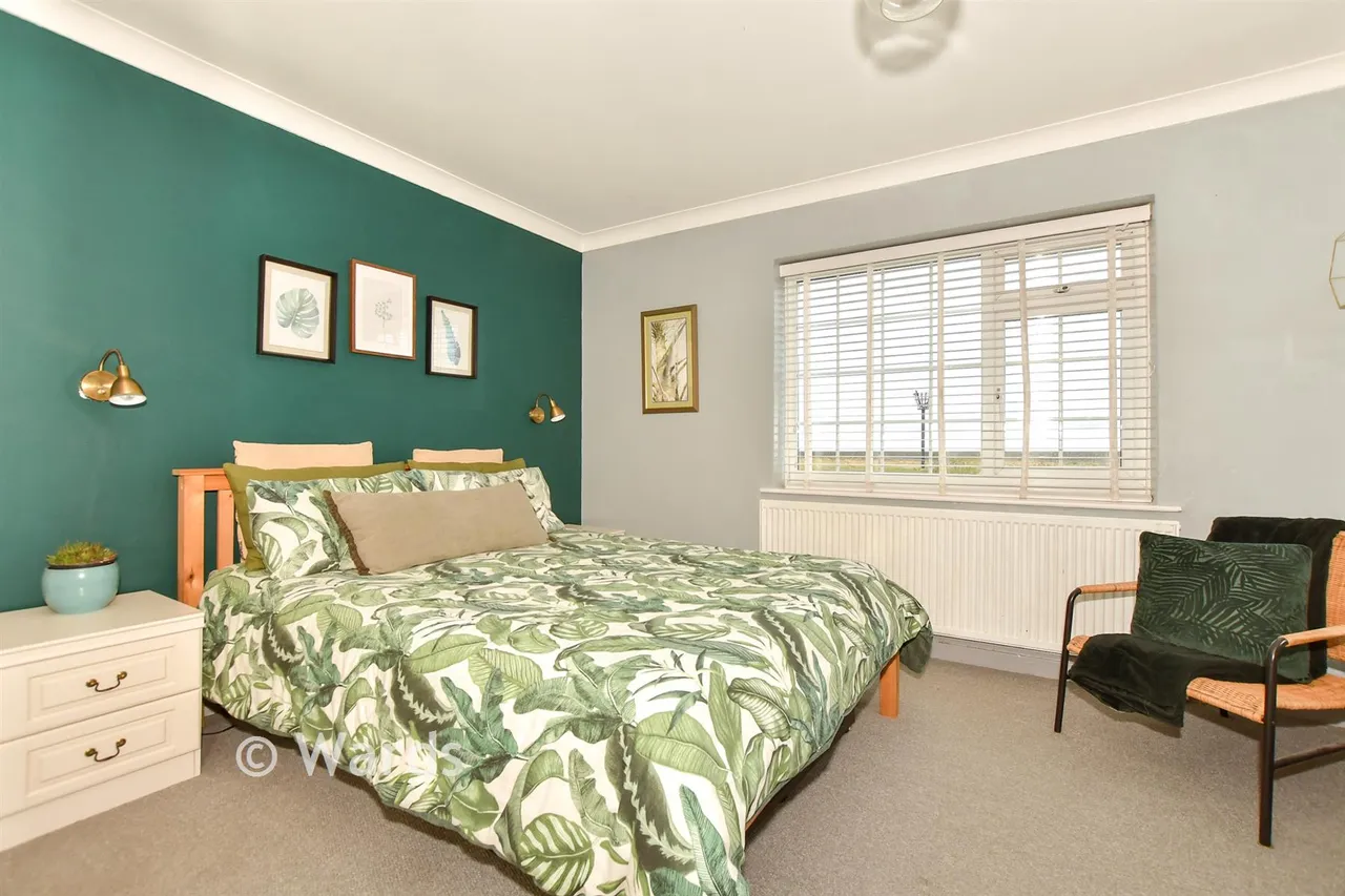 Dymchurch Road, St. Mary's Bay, TN29, photo 9