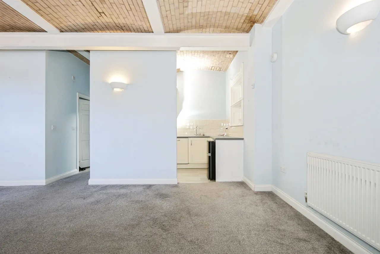 Station Road, Balsall Common, CV7, photo 8