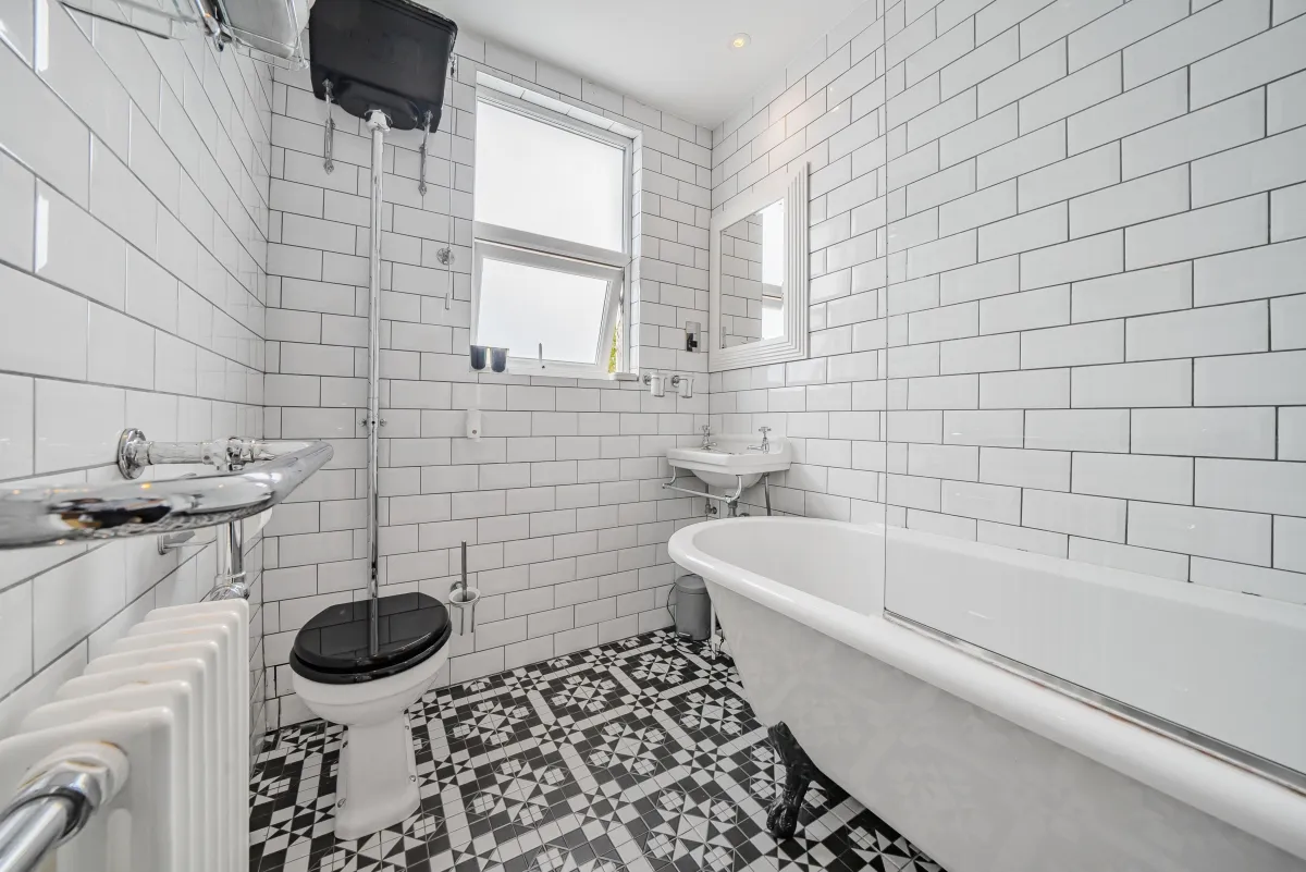 Seely Road, London, SW17, photo 10