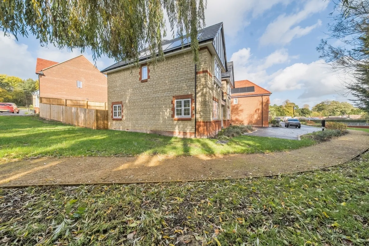Calne, SN11, photo 9