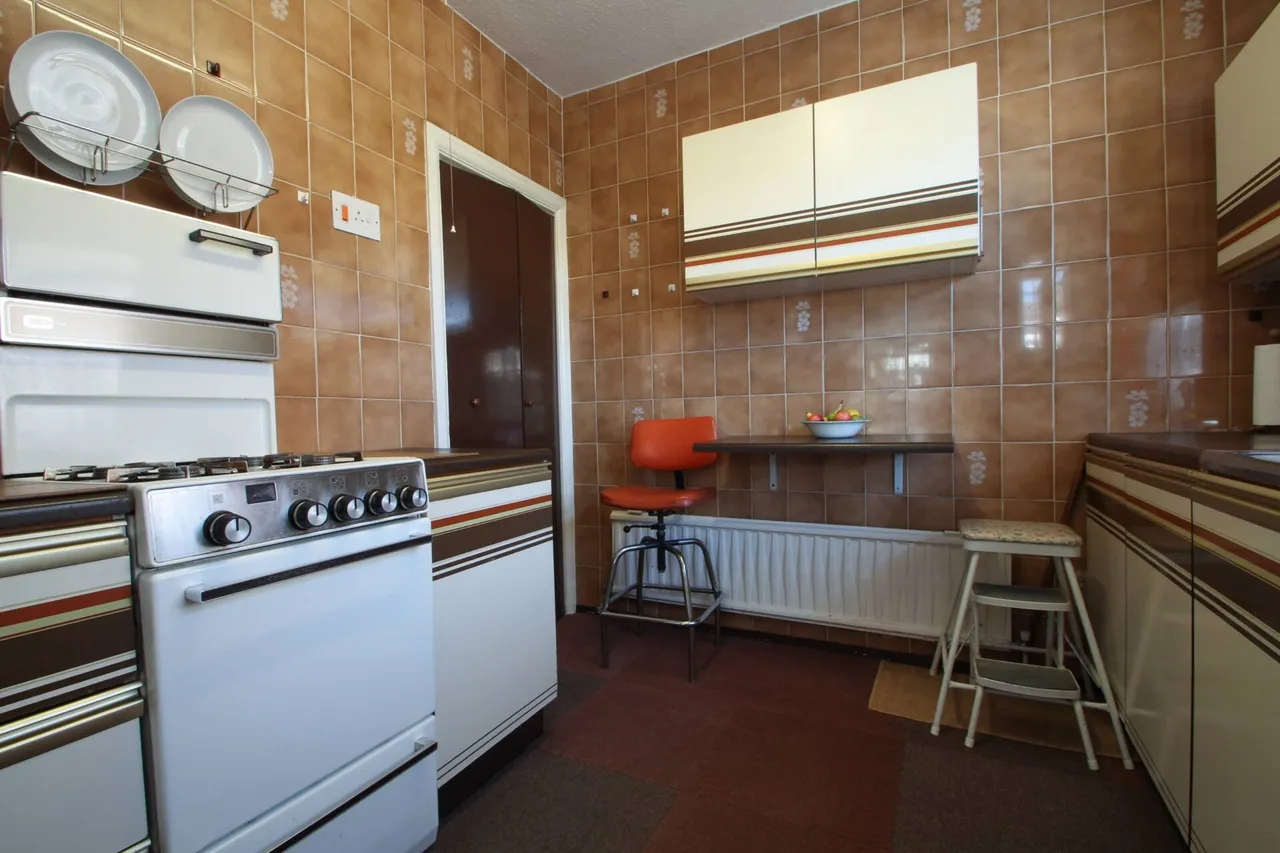 Brampton Road, Bexleyheath, photo 10