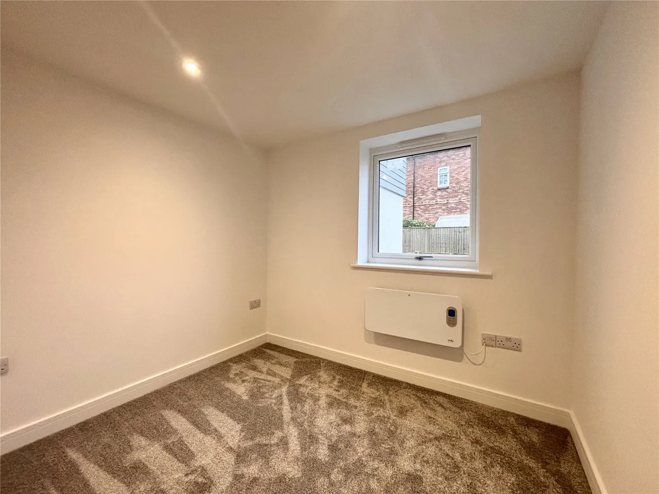 London Road, Old Basing, RG24, photo 8
