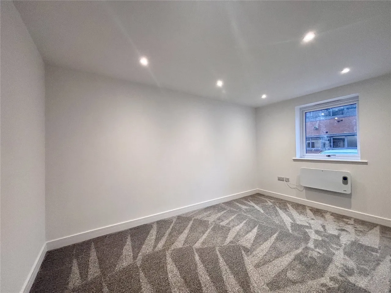 London Road, Old Basing, RG24, photo 10