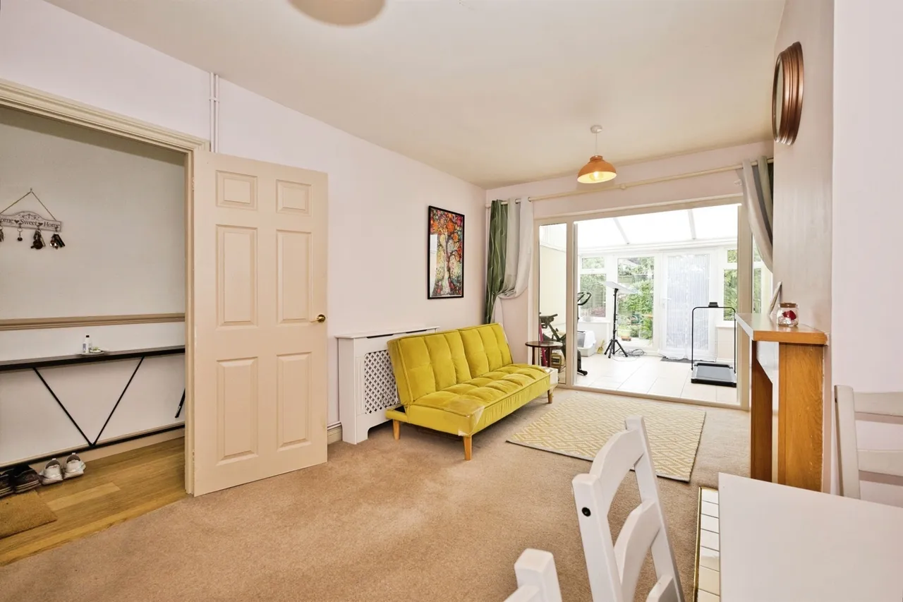 Wesley Close, Wanstrow, BA4, photo 5