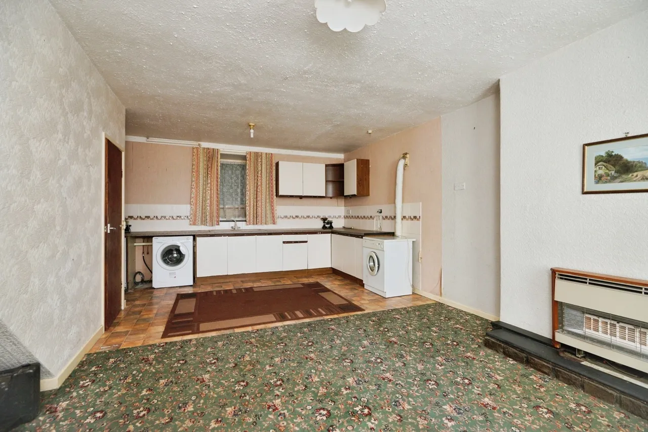 High Street, Blaenau Ffestiniog, LL41, photo 5