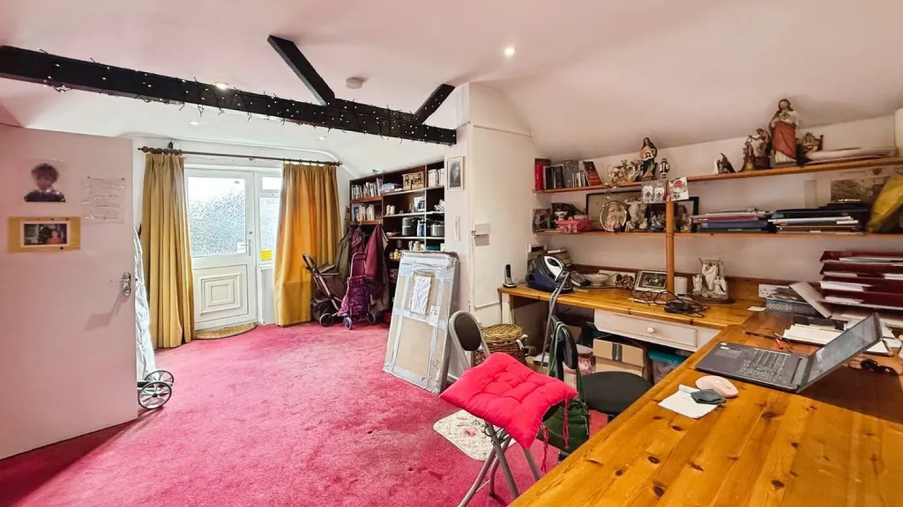 Boreham Road, Warminster, photo 9