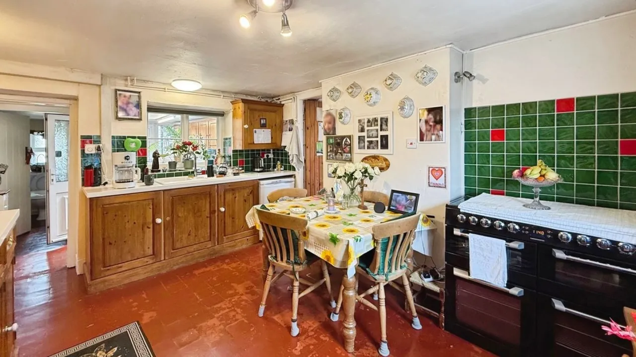 Boreham Road, Warminster, photo 5