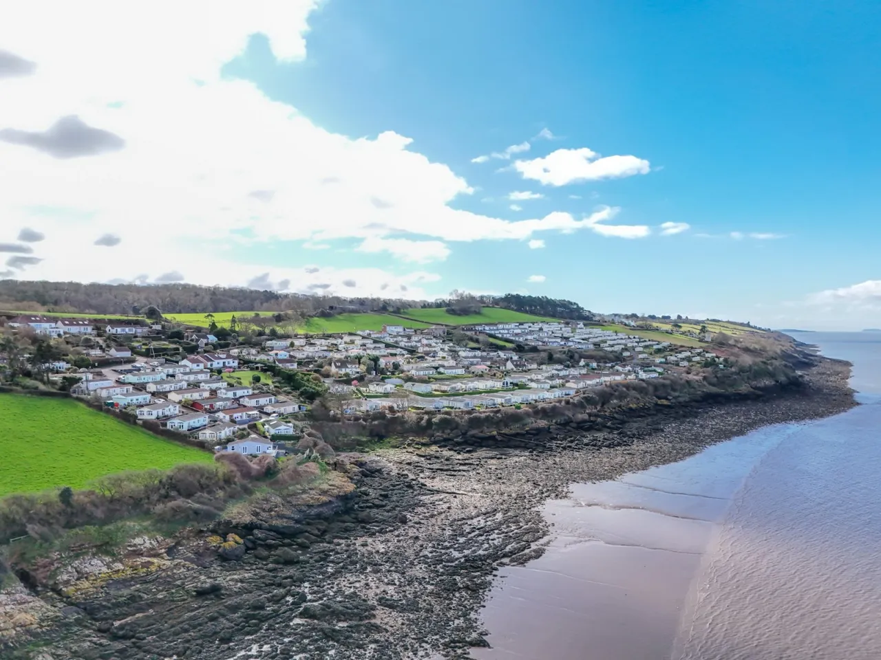 2 bed park home for sale, Two Acres Park, Walton Bay, BS21