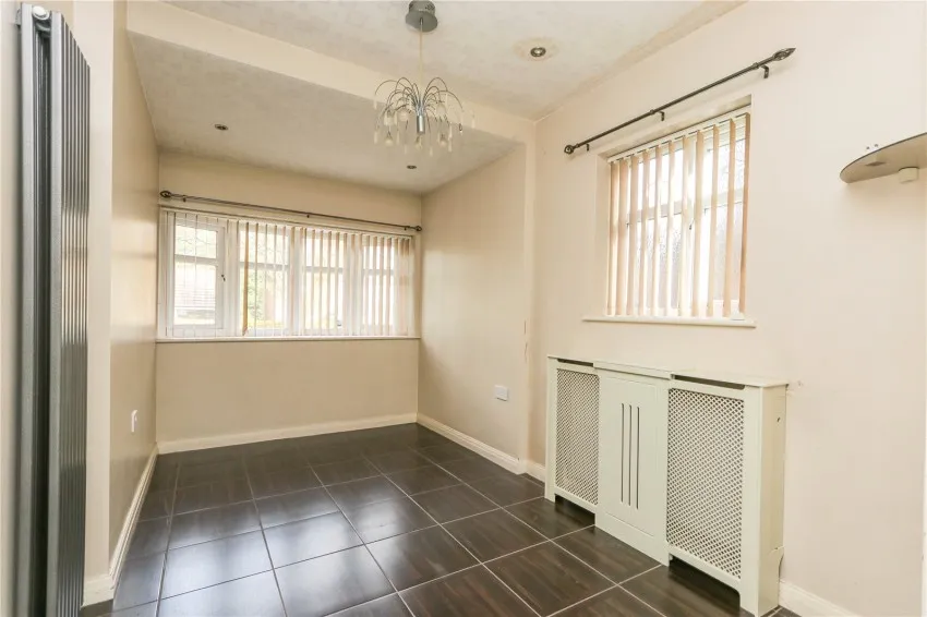 Radnormere Drive, Cheadle Hulme, photo 4