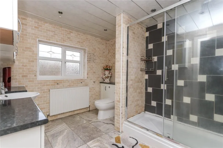 Radnormere Drive, Cheadle Hulme, photo 8