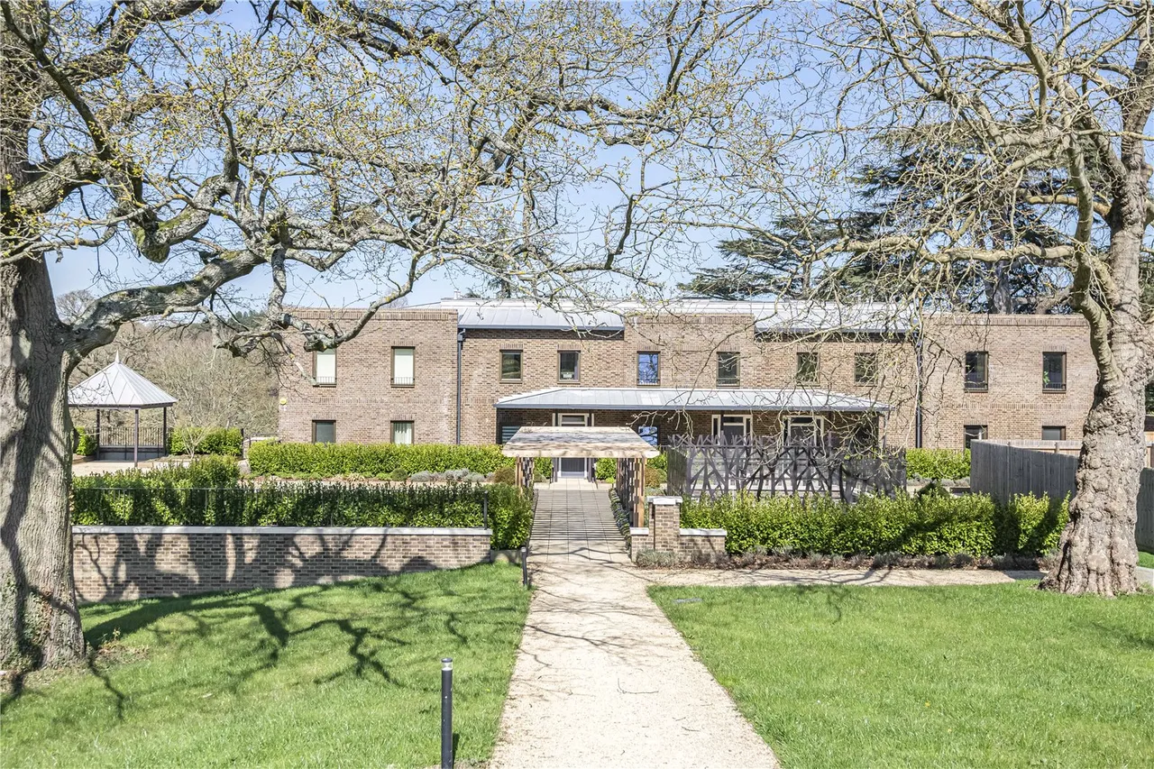 4 bed house for sale — Daffodil Crescent, Barnet, EN4 0EB