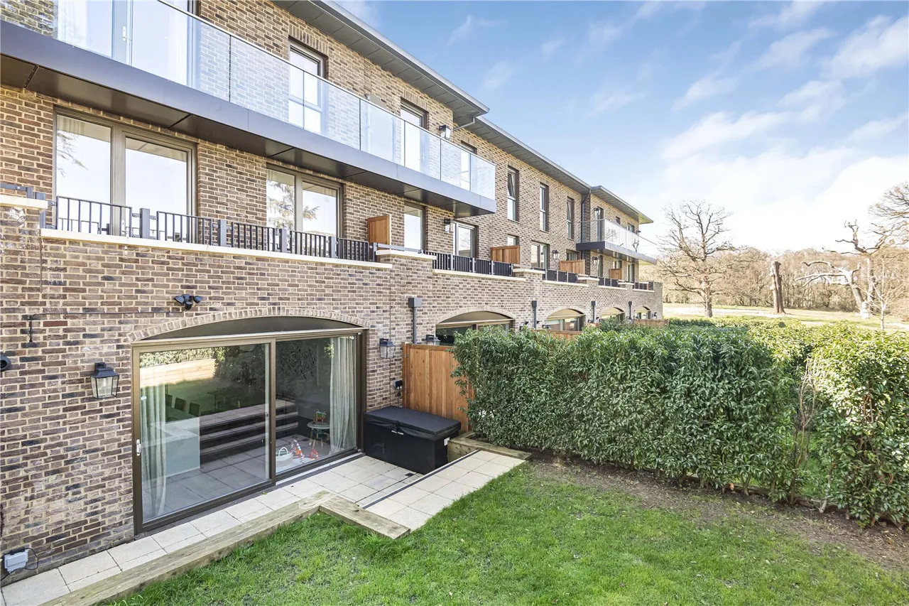 Daffodil Crescent, Barnet, EN4 0EB, photo 24