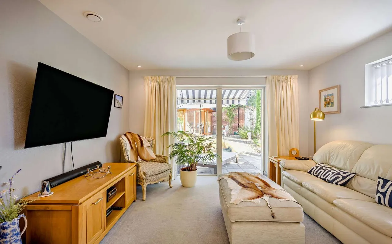 Field Lane, Hempnall, Norwich, Norfolk, NR15 2QZ, photo 10