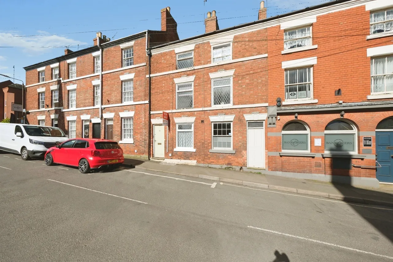 3 bed character property for sale, High Street, Melbourne, DE73