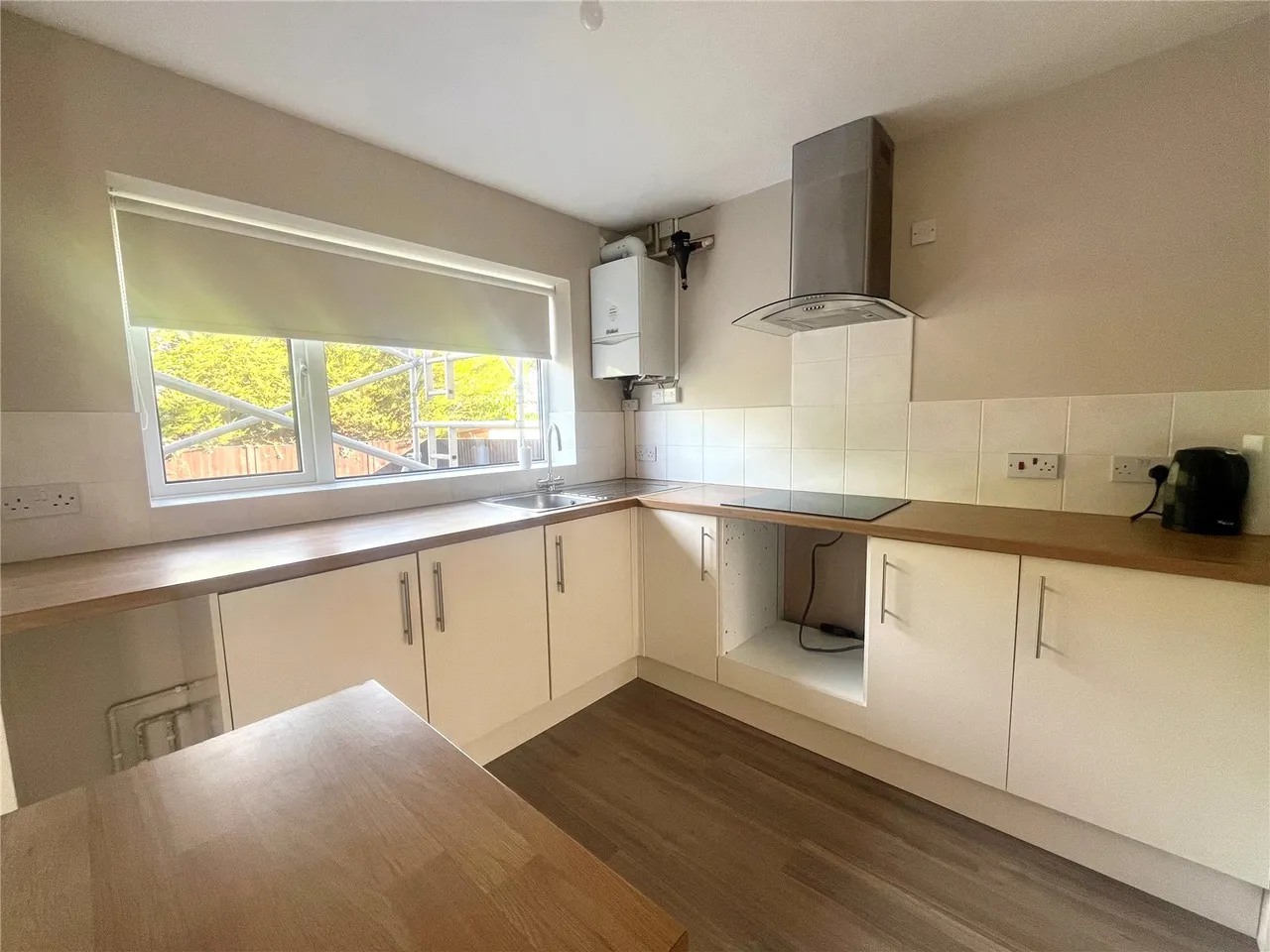 Pen-y-Maes Road, Holywell, Flintshire, CH8 7BD, photo 5