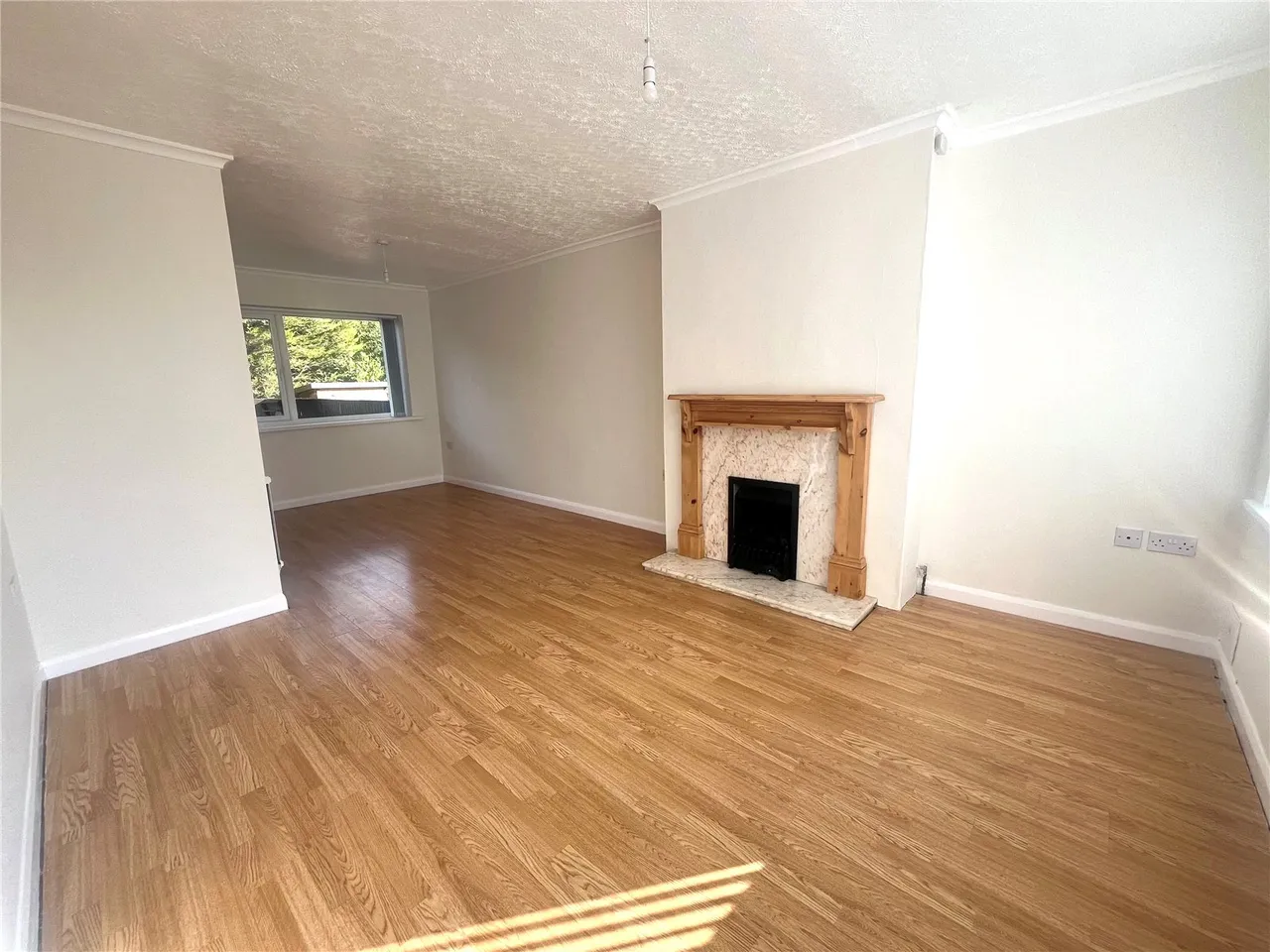 Pen-y-Maes Road, Holywell, Flintshire, CH8 7BD, photo 2