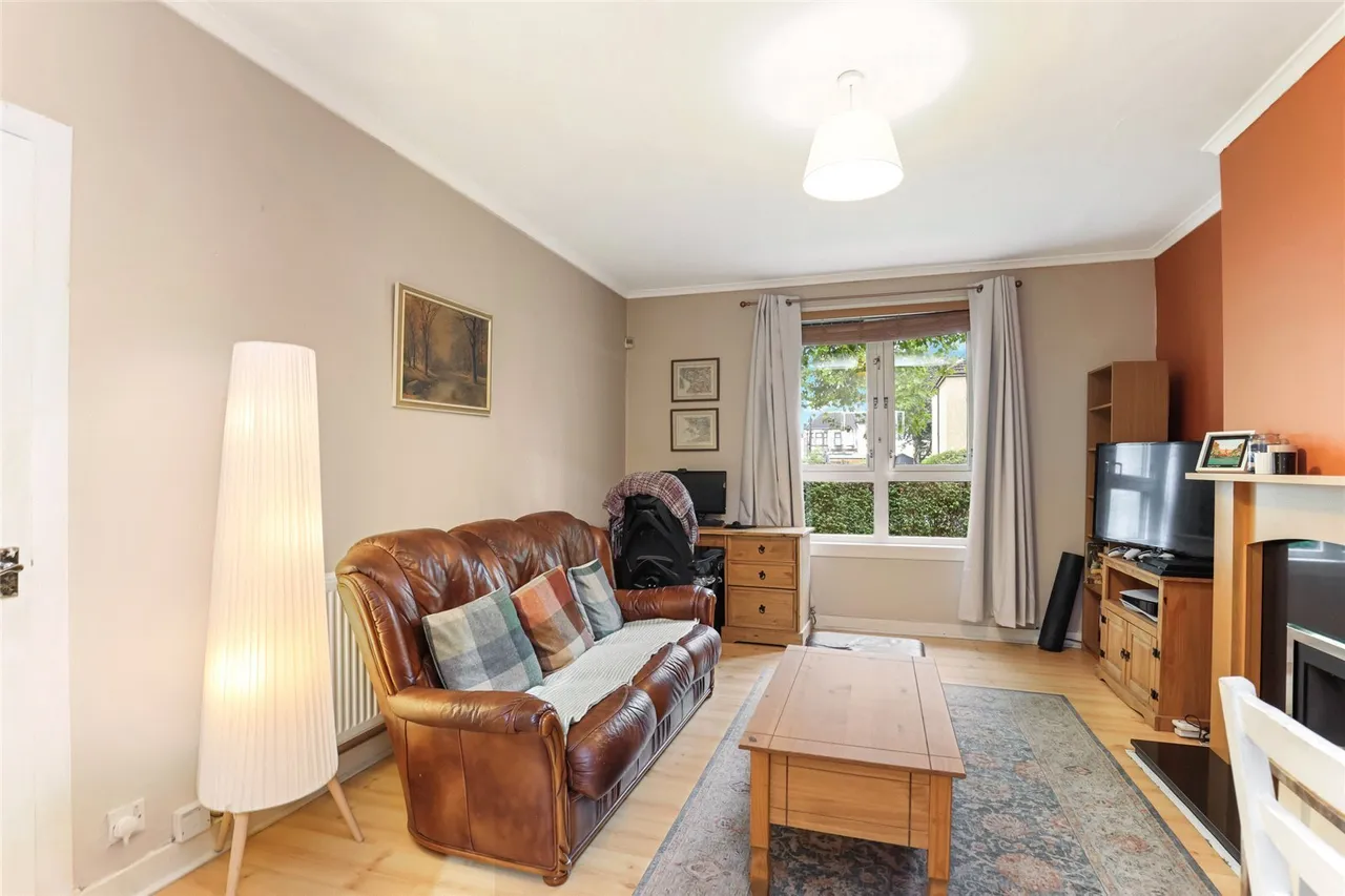 Burghead Drive, Glasgow, G51, photo 7